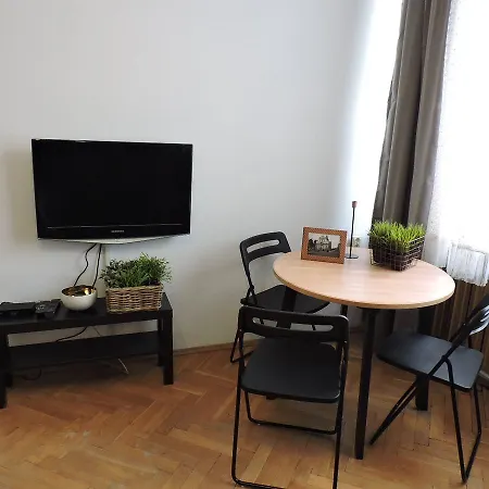 Negre Basztowa 5 *